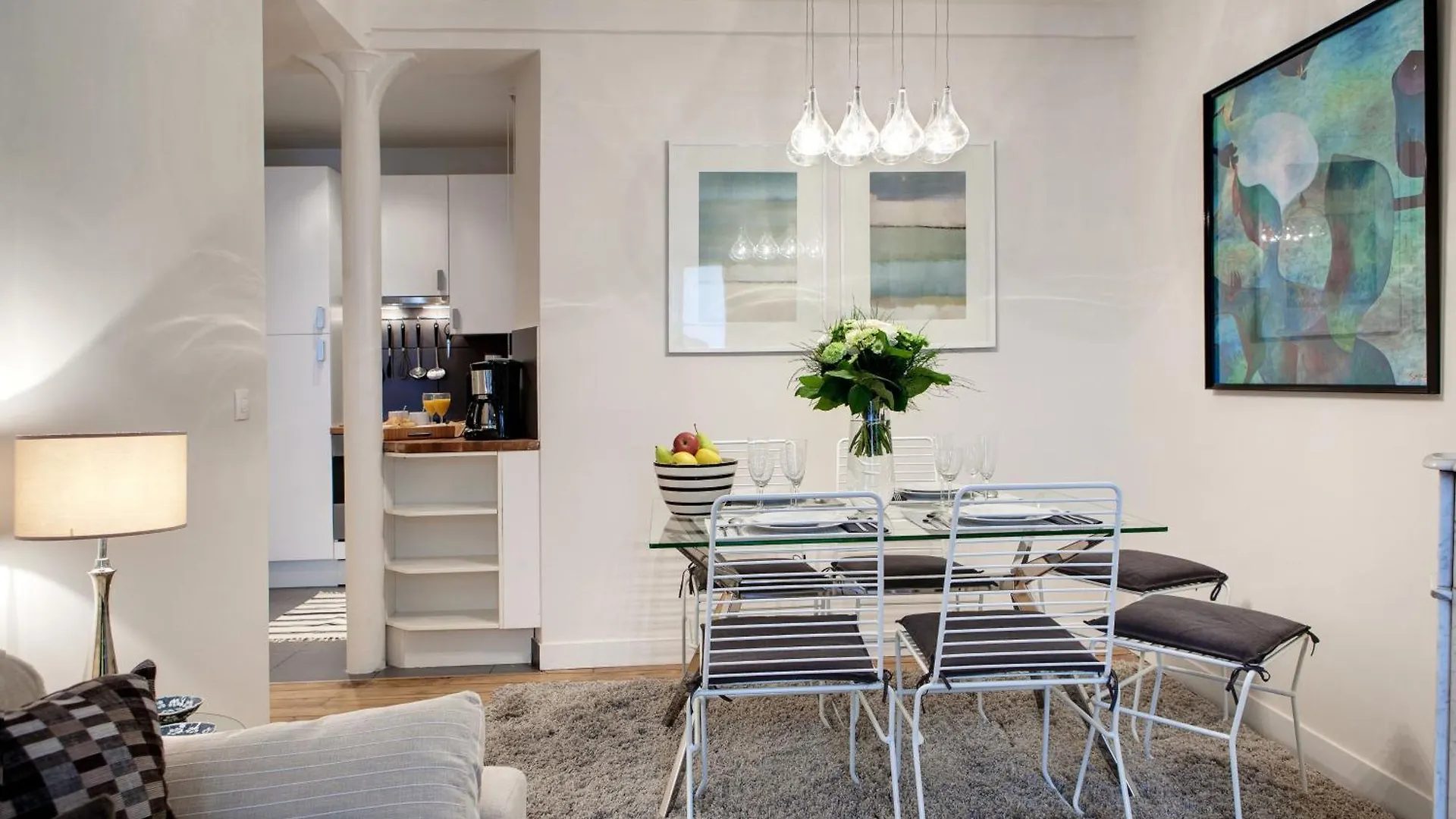 Paris Central Sevigne Residence