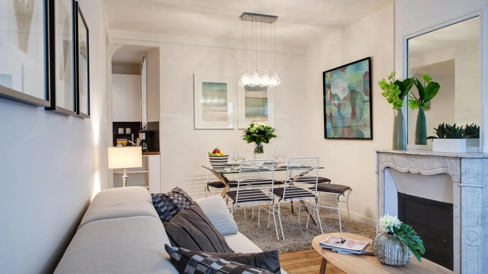Paris Central Sevigne Residence France